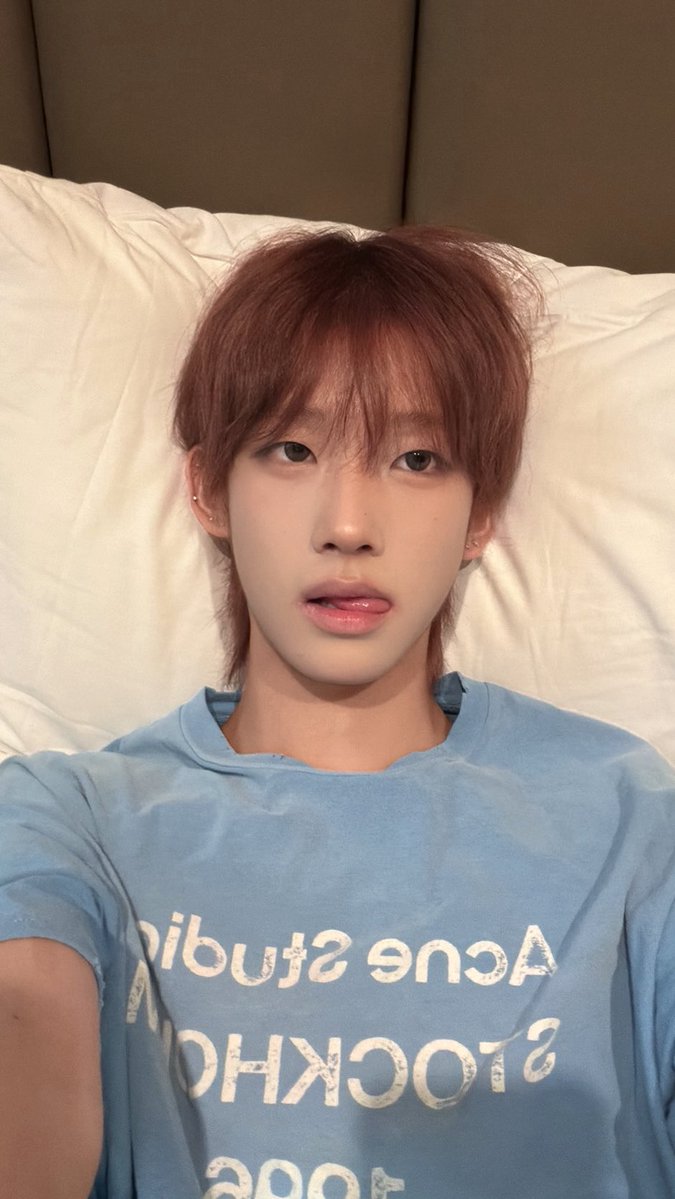im_hanFeb_18th's tweet photo. 💤 https://t.co/HdoLwCqPda