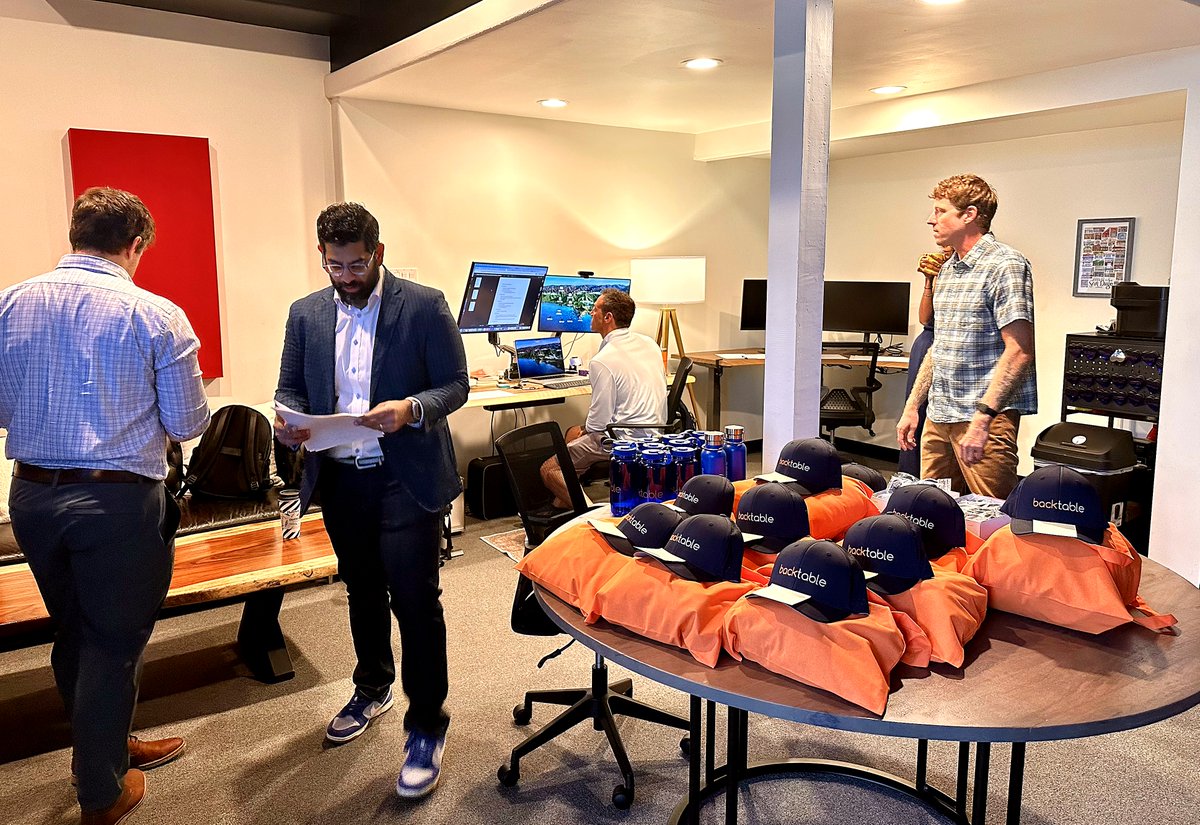 _backtable's tweet photo. We're live in San Diego 🌴 The BackTable Embolics Creator Weekend is officially underway. Full day of sessions, cameras rolling, great group of physicians ready to dig into liquid embolics. Follow along today 👀 

@bayouteazy @kavikrishVIR @bahetimd @AaronFrittsMD @gsiskin 

#Interventionalradiology #IR