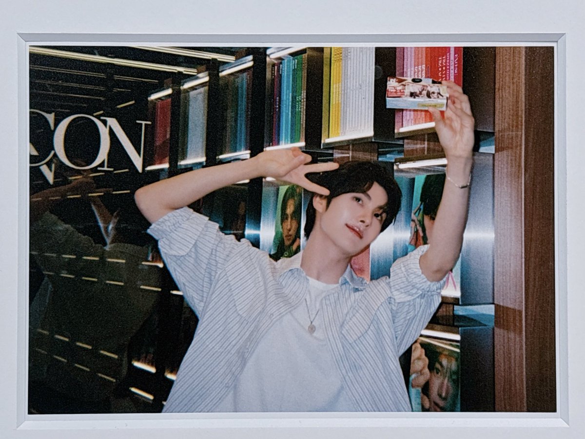 sayom100417347's tweet photo. D'PARTMENT TWS 写真展

ヨンジェが写ってる写真は全部で11枚

#TWS #YOUNGJAE #영��� https://t.co/mw6ZXWDtgD