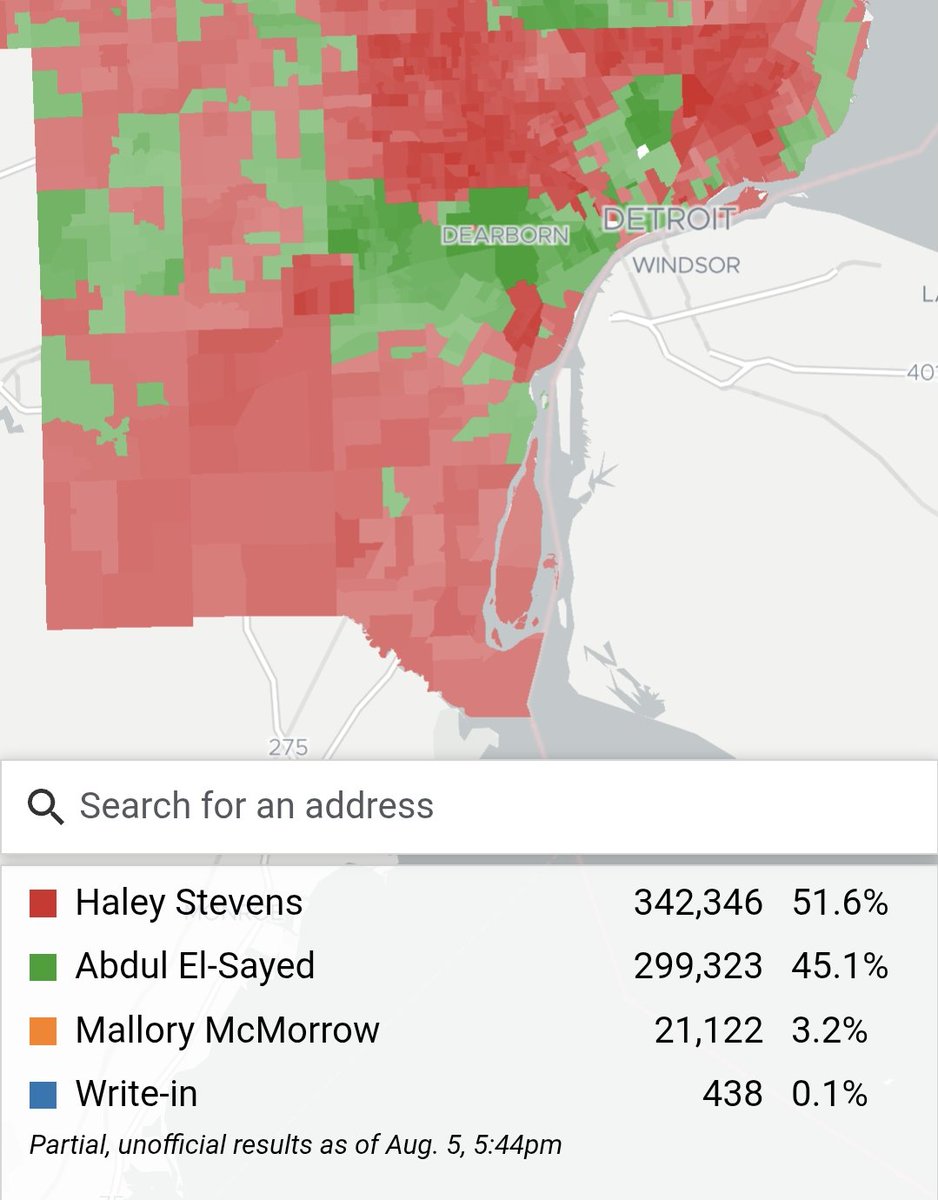 SamHinduPatel's tweet photo. @amaniakart @tyler02020 @Awwrnold coming back to this now that data's available. you were mostly right, and we have the expected green zones but then you see the significant red areas in north/west Detroit. that's not a wealthy area of the city so I think racial messaging had a big role here. 

link in alt text https://t.co/CvUY9ZUYUg