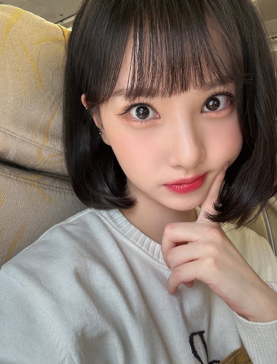 zzzzuoys's tweet photo. 흑발에단발사랑해 https://t.co/jhXJJSmi5C