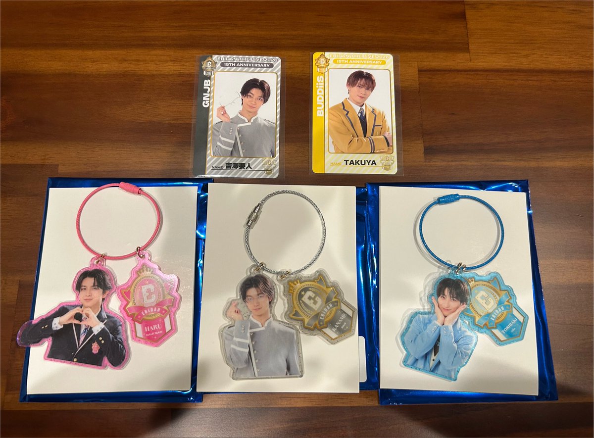 ofarwp's tweet photo. EBiDAN THE LIVE 2026 15th Anniversary エビライ グッズ アクキー ランダム両面トレカ 交換

【譲】画像のもの
トレカ 吉澤 TAKUYA
アクキー ハル 吉澤 筒井

【求】 芳賀 同種同士での交換希望です。

9日渋谷リリイベ、または都内手渡しでの交換希望です。お気軽にお声掛けください。 https://t.co/qIB4TwD8Yk