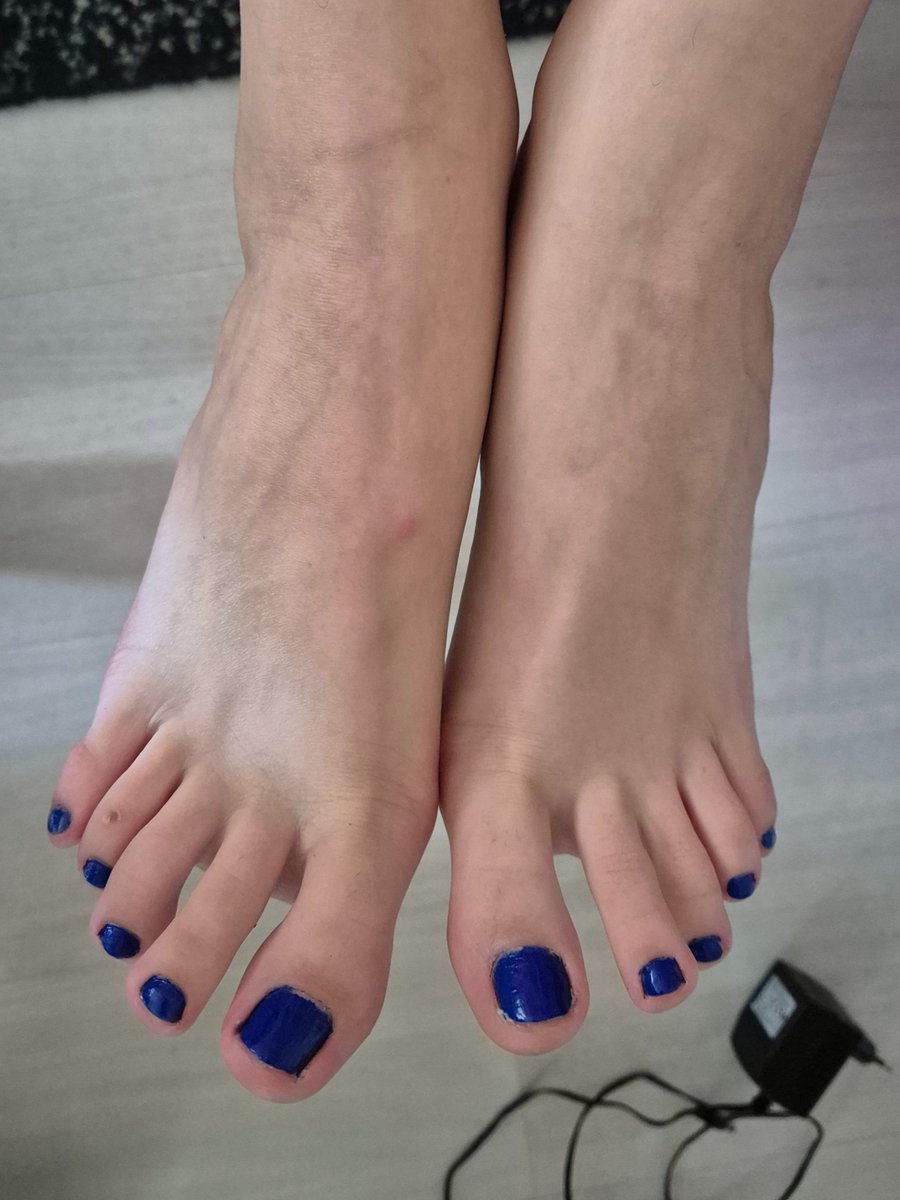 GfFeet10's tweet photo. Hey there. I am new to this stuff and started a Telegram Channel together with me bf. If you wanna see more pics and vids of my feet you can join my Telegram: https://t.co/UCY9ylKDdJ https://t.co/k8w9lYwWZp