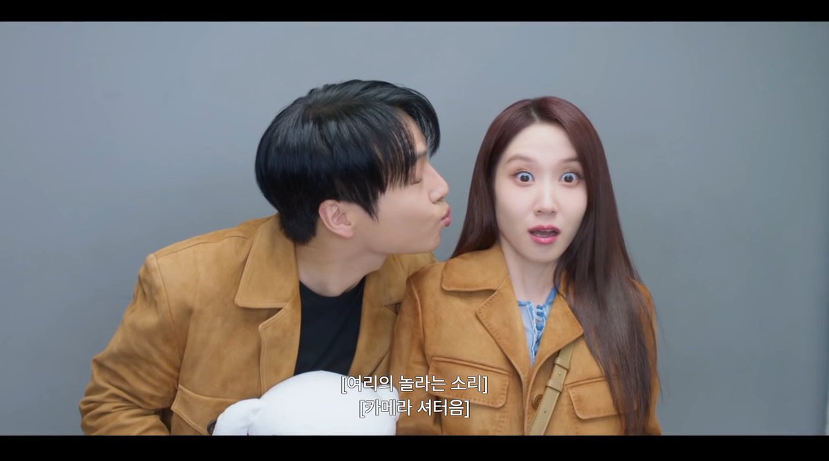 Oiifnu0's tweet photo. 2시간째 이 장면 느끼는 중임 https://t.co/1MP9q2hrxe