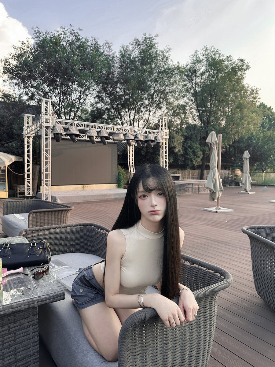 Todd85057960331's tweet photo. 喵
#西安ts #男娘 #ts #cd https://t.co/Am4sc26qAw