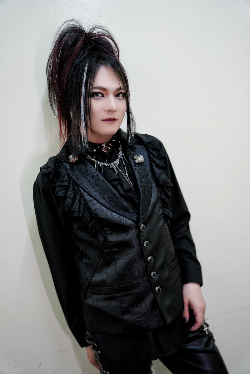 YUKI_Snowman_XX's tweet photo. 喜多村英梨ツアーファイナル、新宿ReNY無事に終わりました！
最後まで走り切りましたねー！^_^

ギャンギャンに攻めるロックなサウンドの中に入る、持山さんのエレガントなピアノ！
これがまさにキタエリサウンドですねー！

最高のメンバーと、最高の時間を過ごせました！

ありがとうございました！ https://t.co/l1kC0XC4EH