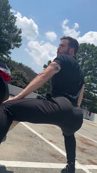 chrismachina's tweet photo. jake jonez fat butt appreciation post https://t.co/T6Bxxk2Ag4