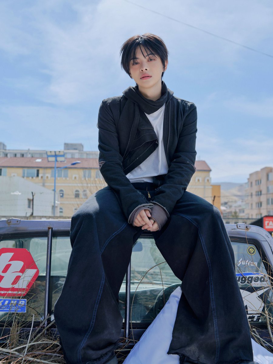 pawleeo's tweet photo. manhwa banget 😭 https://t.co/1RNEv6sXgG