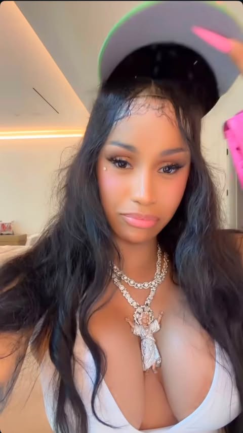 MSJENNYPOOH86's tweet photo. If i send you this just know a time was had and most likely i don’t remember everything 🤣🤣🤣 Cardi is too dang funny https://t.co/ZcM9X3obwh