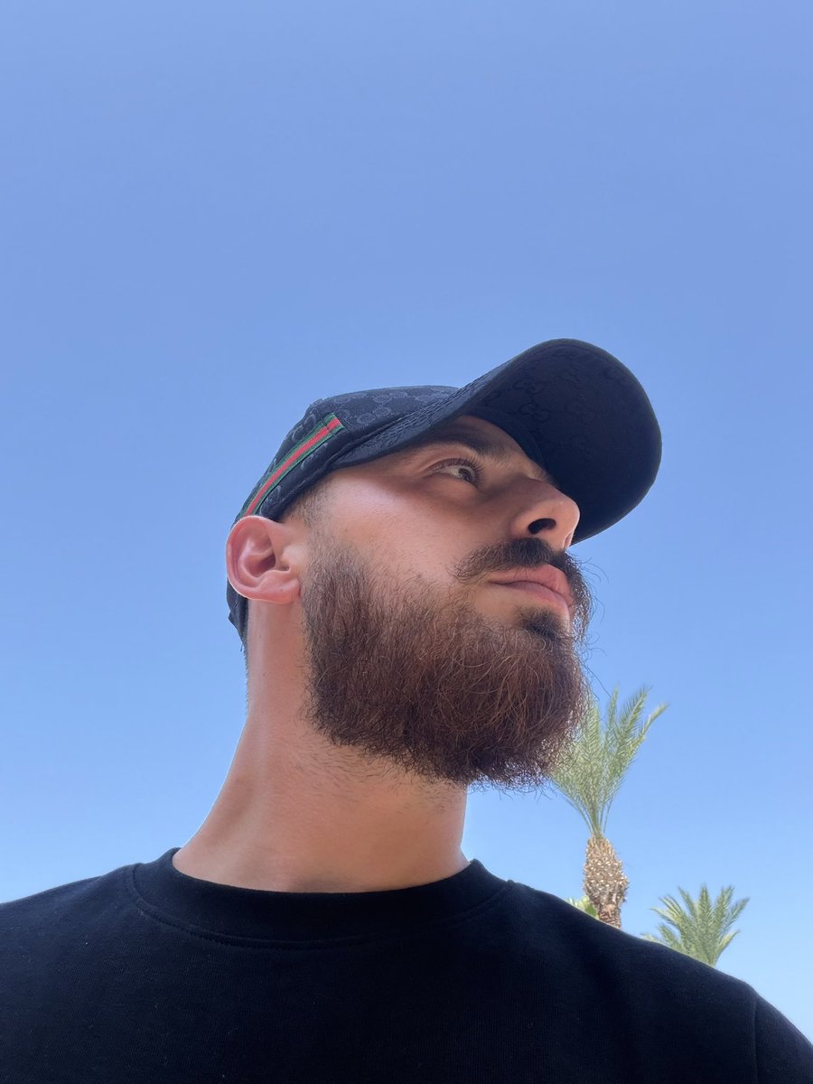 Cryptoze's tweet photo. Ok, Solana addresses ASAP, lets bless 3 winners https://t.co/8wLwoo2iDO