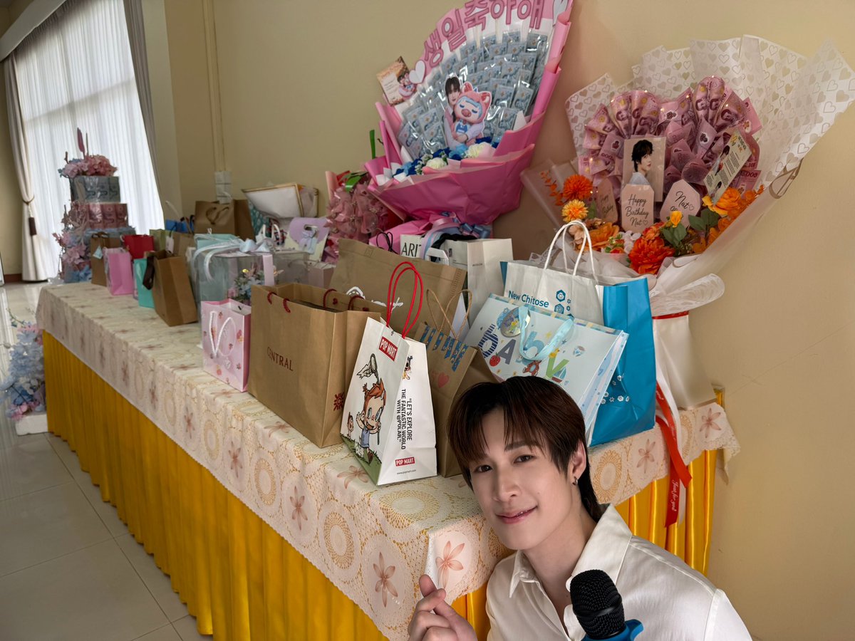 natasittttt's tweet photo. ขอขอบคุณสำหรับทุกของขวัญและคำอวยพรจากทุกคนที่ตั้งใจให้ณฐเลยนะค้าบ ณฐรักทุกคนมากๆเลยนะ ดีใจที่มีความรักจากทุกคนคอยโอบกอด 🥺💗

#HBD24thCutieNAT https://t.co/ISdboWDzQM