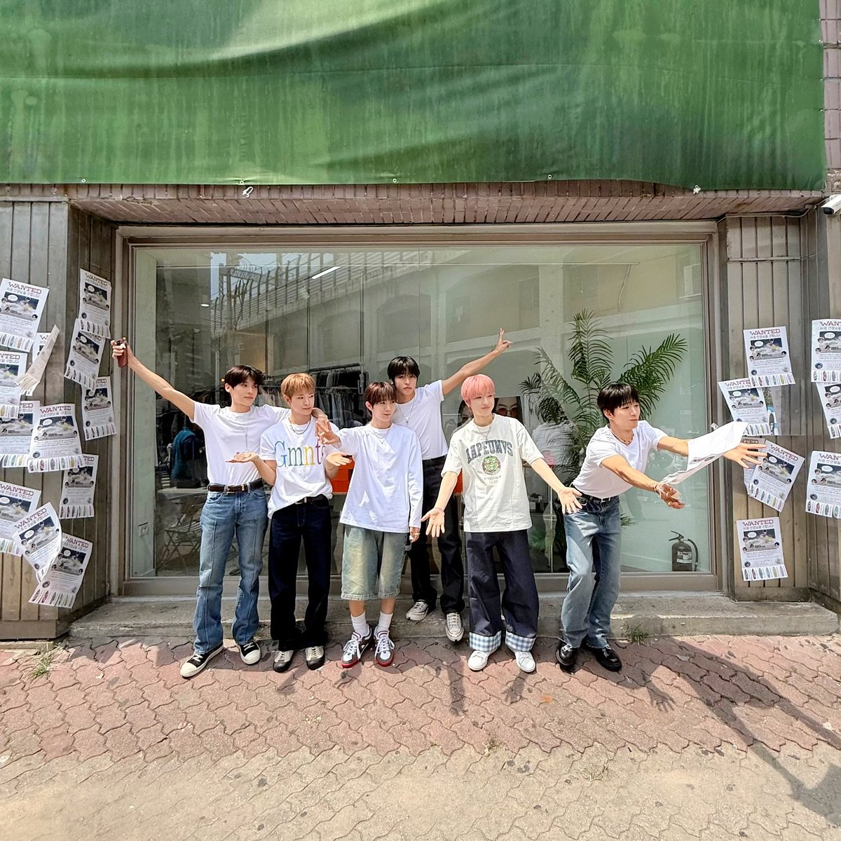 n_today_jh's tweet photo. 250808 nctwish 인스타그램 업로드2️⃣
서핑 선생님을 구합니다
#NCTWISH #Surf
#NCTWISH_Surf
#COLOR #NCTWISH_COLOR
#재희 #JAEHEE #ジェヒ #NCTWISH
https://t.co/n2JE2h4nSN https://t.co/XmMBfsYyKW