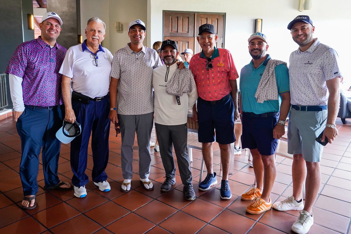 RamonRosarioEsq's tweet photo. Éxito total primer día de la Convención de la Asociación de Abogados con más de 60 jugadores en el Torneo en honor al Juez Efraín Rivera Pérez, QDEP.

Asistieron más de 150 asistentes al curso de Ética del Juez Asociado del Tribunal Supremo, Kolthoff Caraballo, y a la presentación de nuestra Revista Jurídica 2026.

Seguimos hoy con más cursos incluyendo la bienvenida por parte del Alcalde de Río Grande, Ángel Bori Santiago, el taller del Juez Presidente del Tribunal Federal en el distrito de Puerto Rico y exposiciones de los Jueces Asociados del Tribunal Supremo Martínez Torres y Feliberti Cintrón, y el exlegislador Jesús Manuel Ortiz.

Tendremos una actividad especial para los estudiantes de derecho con profesores sobre la révalida.

Igual que ayer cerraremos con una fiesta con música en vivo.

Vea las fotos en comentarios.