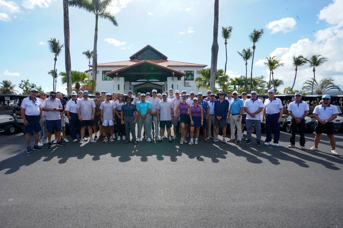 RamonRosarioEsq's tweet photo. Éxito total primer día de la Convención de la Asociación de Abogados con más de 60 jugadores en el Torneo en honor al Juez Efraín Rivera Pérez, QDEP.

Asistieron más de 150 asistentes al curso de Ética del Juez Asociado del Tribunal Supremo, Kolthoff Caraballo, y a la presentación de nuestra Revista Jurídica 2026.

Seguimos hoy con más cursos incluyendo la bienvenida por parte del Alcalde de Río Grande, Ángel Bori Santiago, el taller del Juez Presidente del Tribunal Federal en el distrito de Puerto Rico y exposiciones de los Jueces Asociados del Tribunal Supremo Martínez Torres y Feliberti Cintrón, y el exlegislador Jesús Manuel Ortiz.

Tendremos una actividad especial para los estudiantes de derecho con profesores sobre la révalida.

Igual que ayer cerraremos con una fiesta con música en vivo.

Vea las fotos en comentarios.
