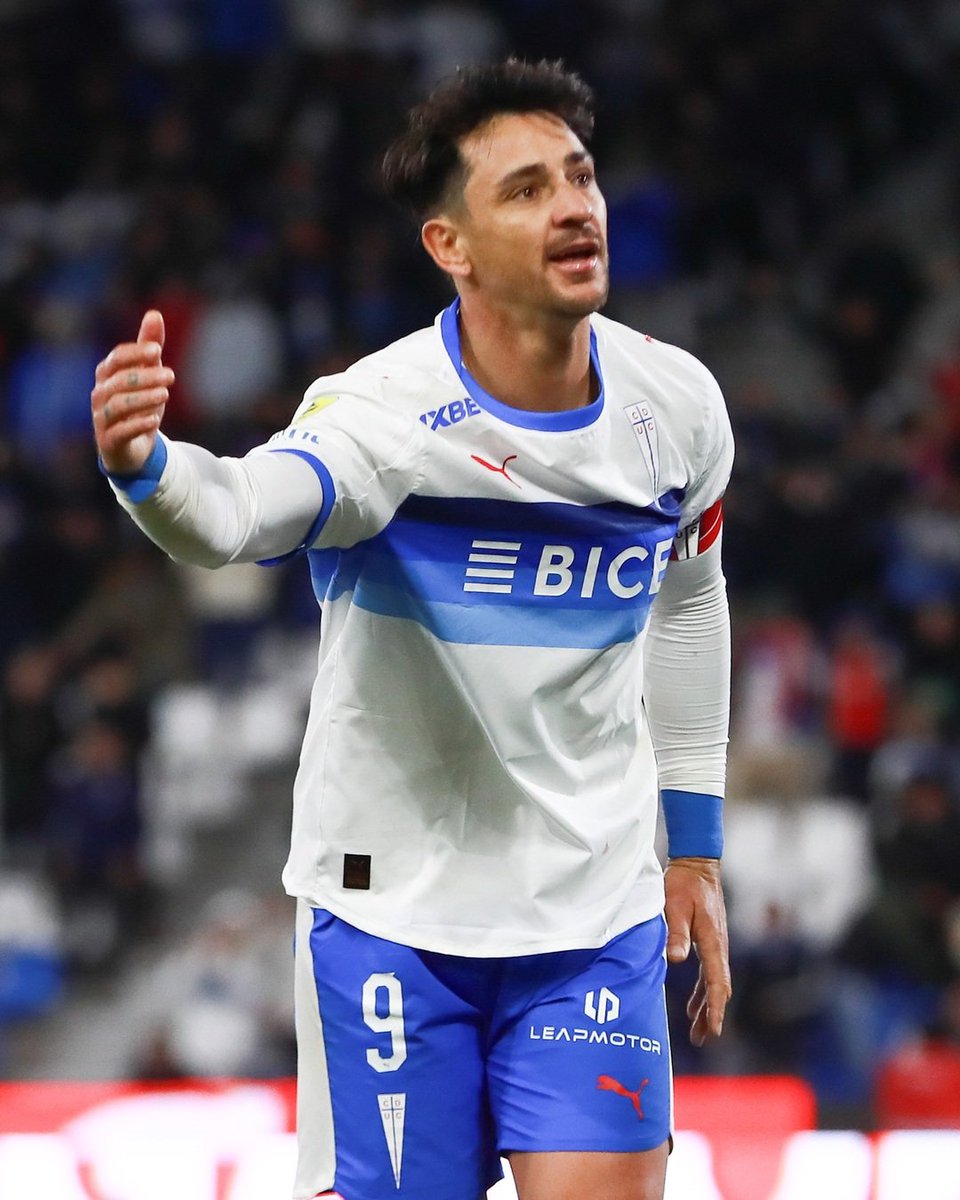 Cruzados's tweet photo. Que sea un excelente fin de semana para todos #LosCruzados y Cruzadas 🤍💙 https://t.co/cDFwCQTkeR