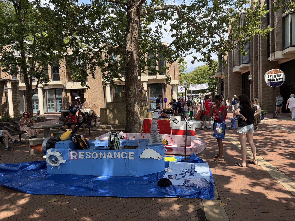 PatrickSeitz's tweet photo. More cardboard boats. Some don’t look seaworthy. https://t.co/BkCG57YJjp