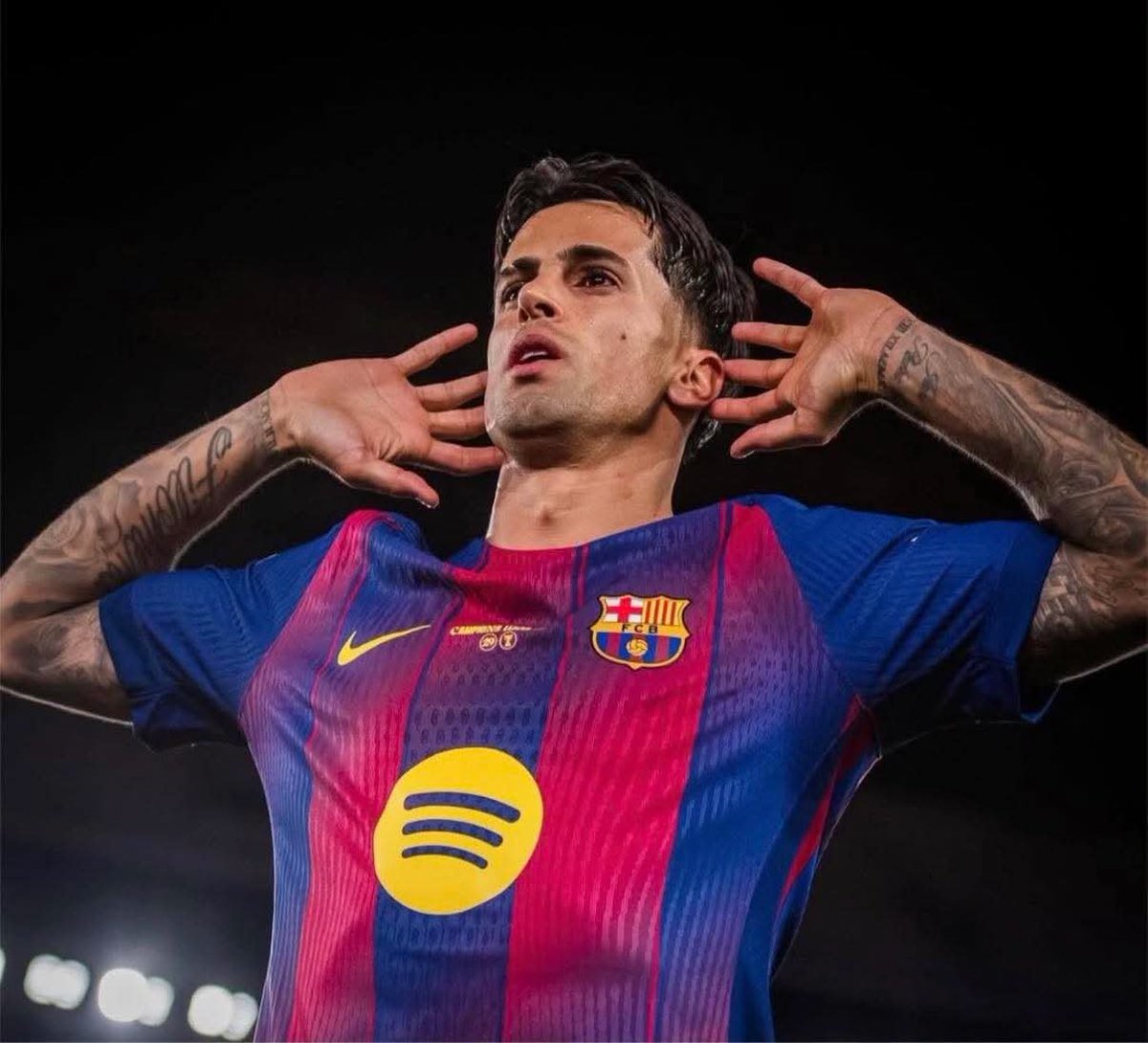 JordanAT17's tweet photo. #MatteoMoretto | En las ultimas horas, el Al-Hilal ha vuelto a contactar con el Barça por Marc Casadó.
#IvanBashe | El Al Hilal esta dispuesto a pagar 40M por hacerse con los servicios de Marc Casado
Podría entrar en la operación Joao Cancelo …. https://t.co/zA0xhQ1j8A