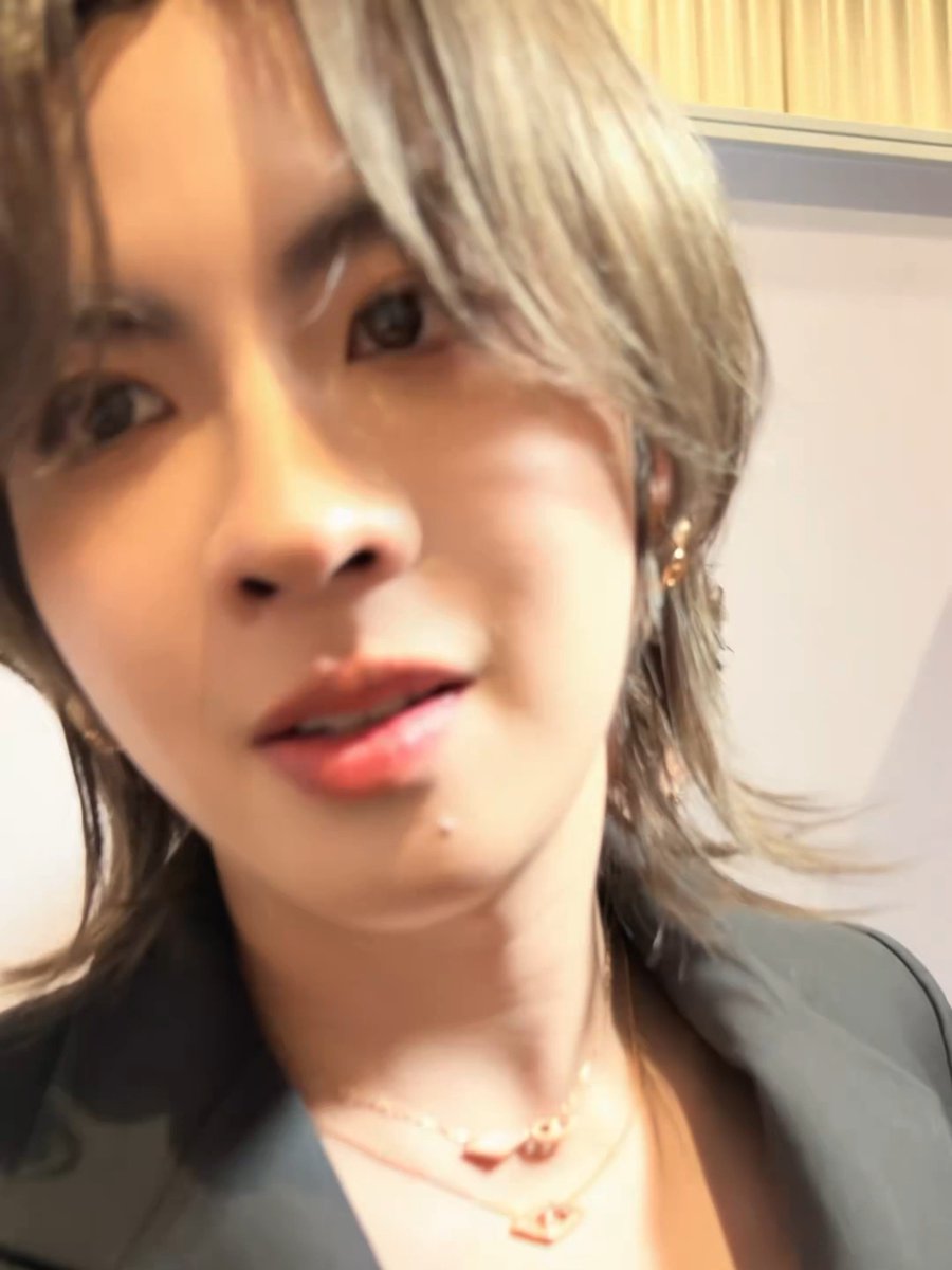 demkorsx's tweet photo. รับกินกรรไกรทั่วราชอาณาจักร บี๋ผมยาวให้พี่หน่อยน้าคนสวย🫰🏻😭 https://t.co/o0KCi4nfQf