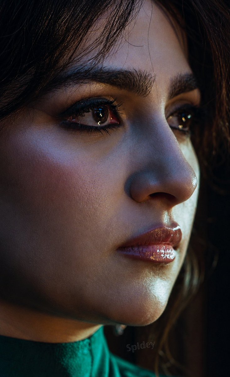 SpideyJr17's tweet photo. Rukmini Vasanth In #Toxic 😮‍💨❤️‍🔥 https://t.co/1zGZm6S5nU