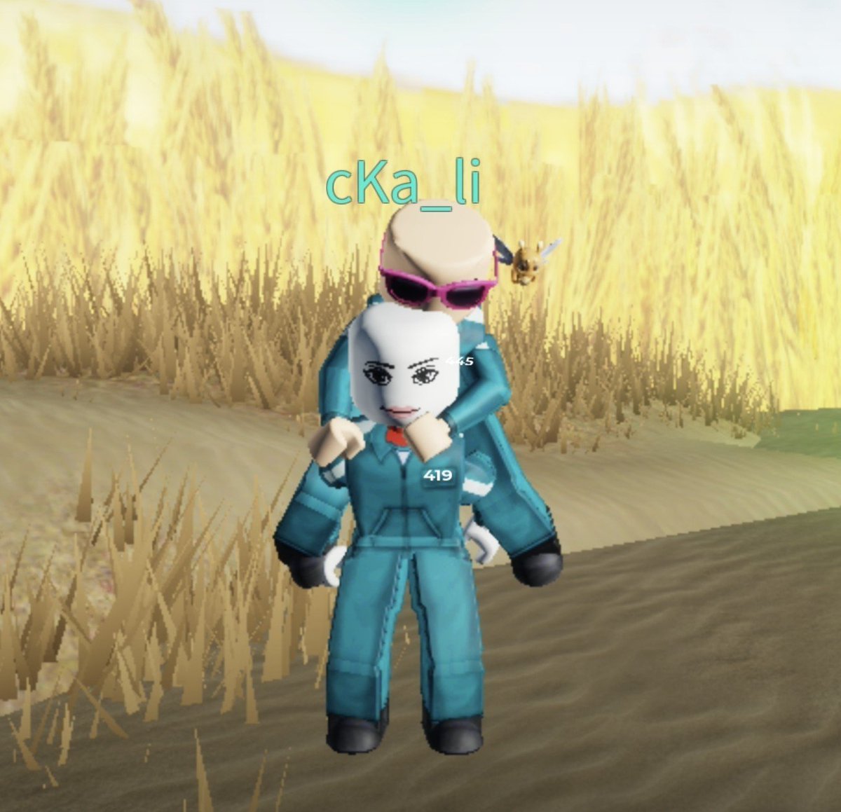 Zurullite's tweet photo. No importa q tan mal día tenga, con solo jugar roblox con cam, cris y ana se me alegra el día completo https://t.co/GKKHVTaFJ9