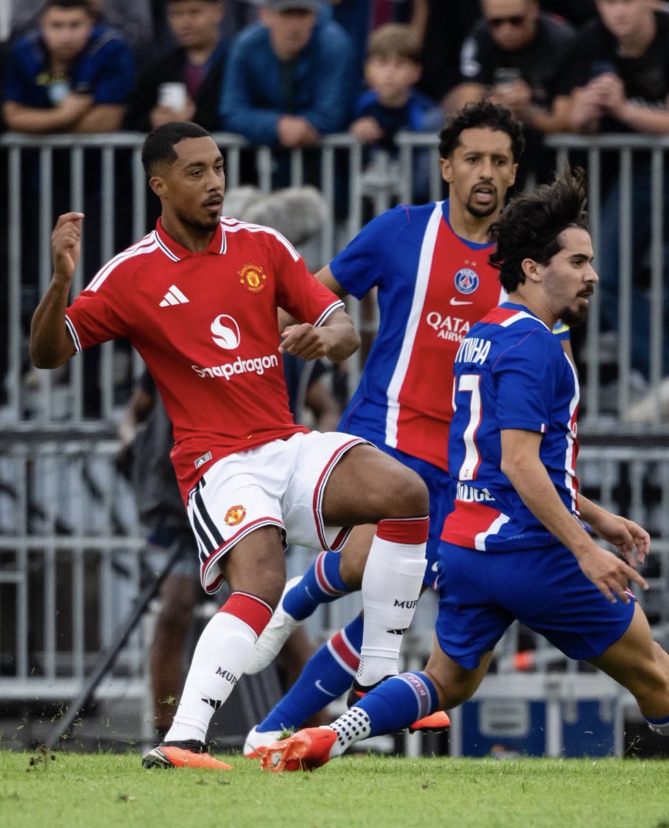 Utdtruthful's tweet photo. 🇧🇪❤️ Youri Tielemans. This is what you call QUALITY. https://t.co/IV9L60qXgI