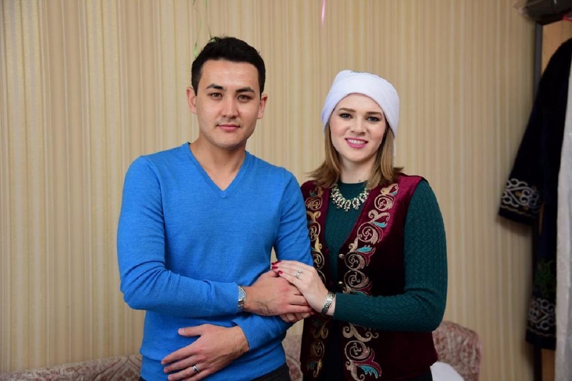 ANAFratLeader's tweet photo. @Alt_Logos_35 slavic men fuck chinese foids cuz slavic woman fucked by Big Churka Cocks https://t.co/Xit8Q61DgJ