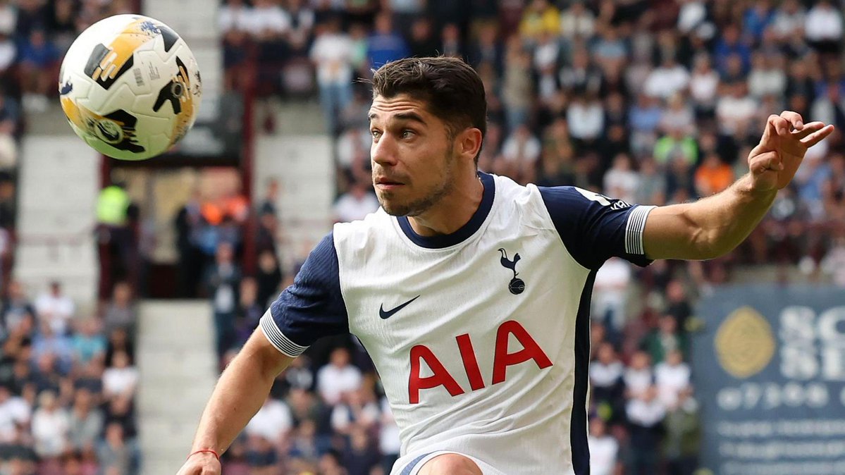 SpursDaily_'s tweet photo. 🚨 BREAKING
Manor Solomon to West Ham, here we go! 

£5m fee plus £2m in add-ons, with a medical booked for new #WHU player tomorrow.

[@FabrizioRomano | #THFC] https://t.co/tpW6bPGicl