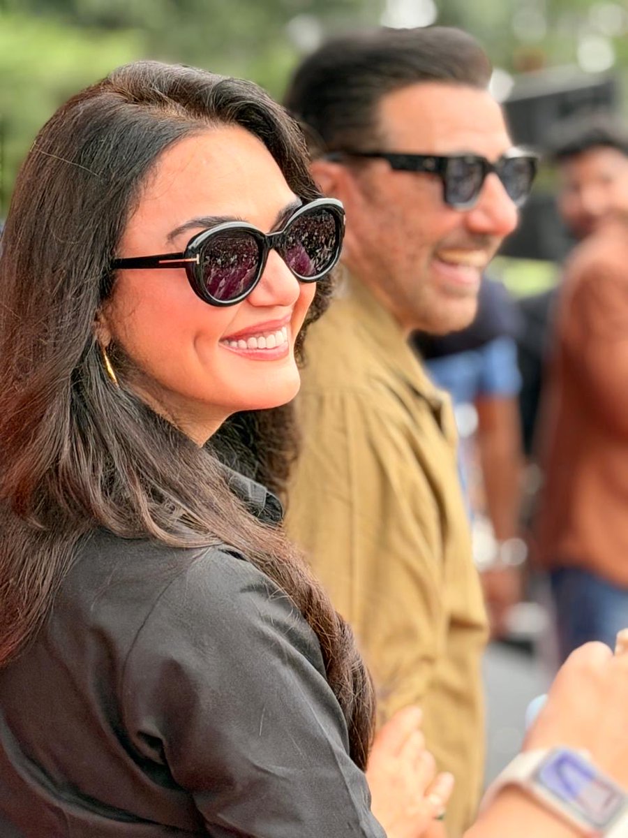 realpreityzinta's tweet photo. https://t.co/jL5t6onUqL