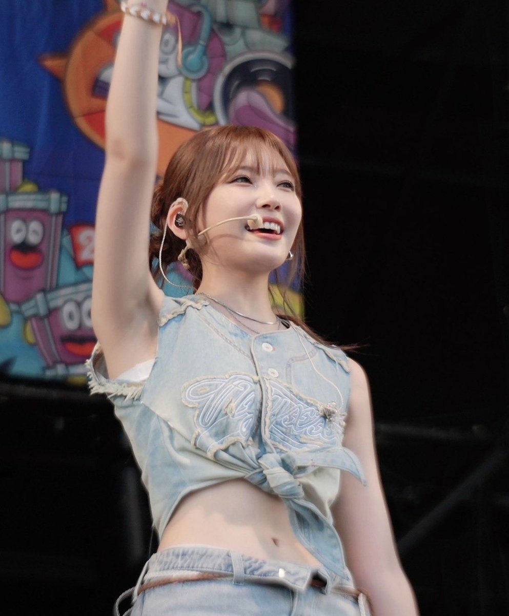 okataro1541's tweet photo. おはようございます😃
今日は楽しみにしていたラキフェス🌈
天気も良くて最高な一日になりそう😊
楽しむぞー！！
参戦される方いたら
ぜひお会い出来たら嬉しいです☺️💚🫶
今日も素敵な一日になりますように🌈✨
#NiziU #WithU
#ラキフェス https://t.co/ut8ylnOeg7