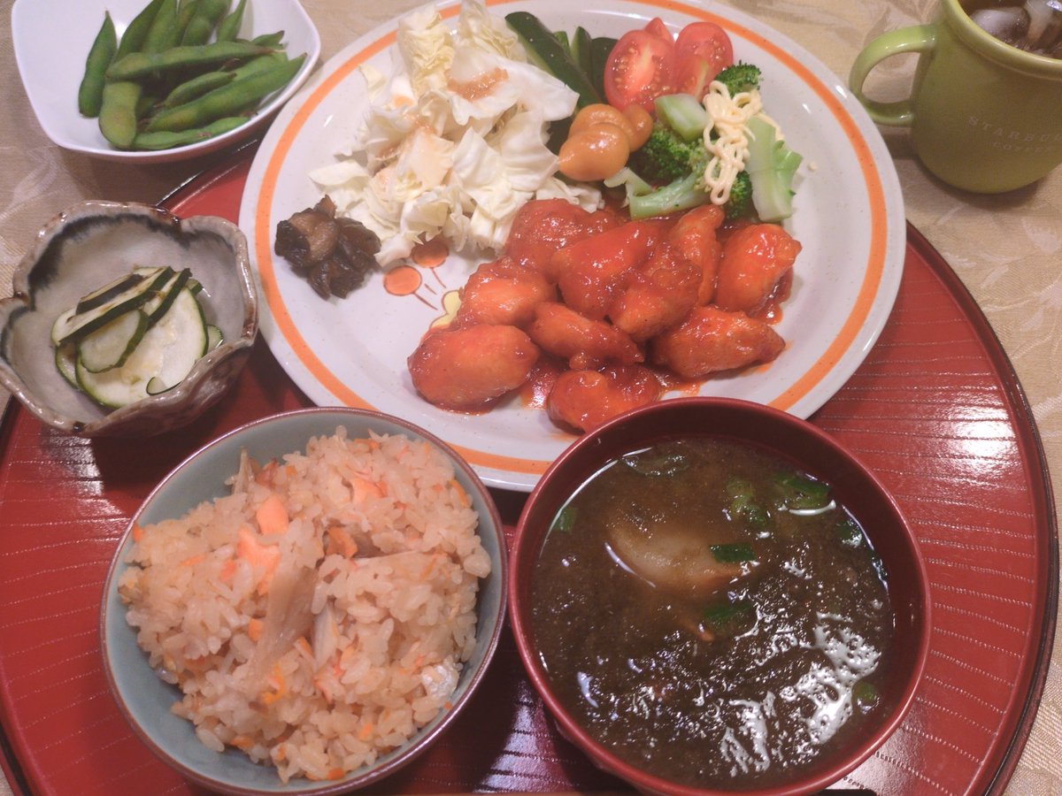 f7whtp's tweet photo. やっぱり

1番美味しいです

ヤンニョムチキン🍗

私が作った
ヤンニョムチキンは
1番美味しいです✌️✌️

邪魔するザコは

ヤンニョムチキンの

アツアツのタレ

顔面に塗りつけてやるから
来いよ https://t.co/93PDBJp61H