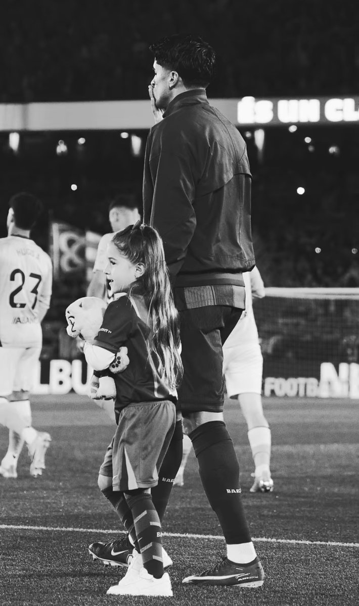 FORCA_Fcb's tweet photo. كانسيلو IG: https://t.co/7Og0zfvdIx