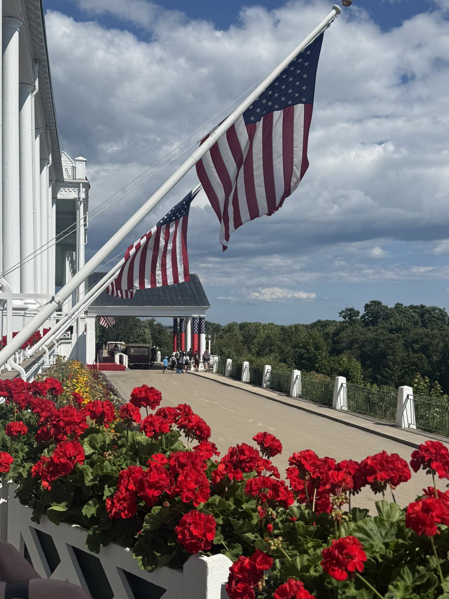 CLfromMI's tweet photo. @RobSchneider I’m on the island right now, and I think I know why he hates it! 🇺🇸. It’s not only a Michigan gem, but a patriotic haven of American greatness! https://t.co/RtWFGBPhJU