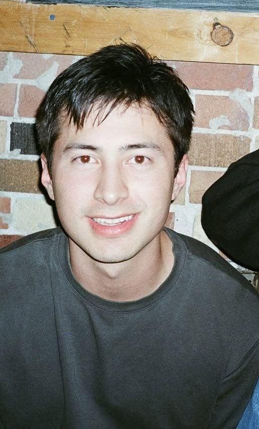 mexicansnoopy's tweet photo. shaney bangs :((((( https://t.co/6WXX1yte2I