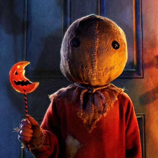 levelgrinddior's tweet photo. @FortniteFNLK trick r treat and the sucker can be his pickaxe!!!! https://t.co/FsPJRSisVP