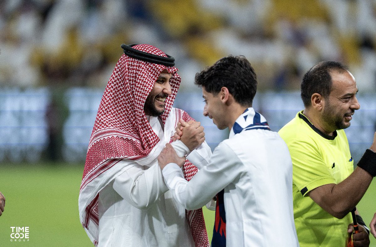 Timecodesa's tweet photo. اللقاء المنتظرر ! 🤯
مواجهة السعاطير × فريق محمد شايف 

#كأس_النجوم | #تايم_كود https://t.co/hjWO1vbG65