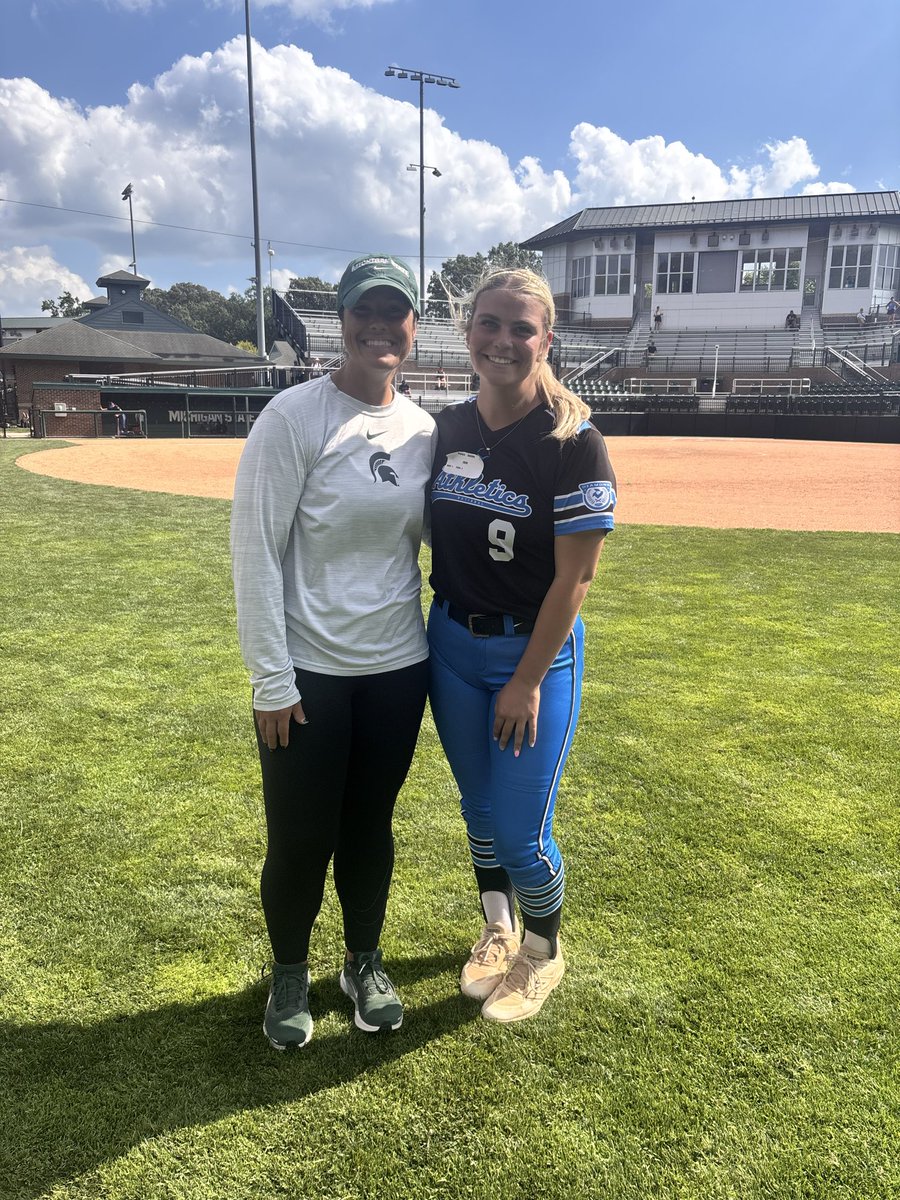 parker09jackson's tweet photo. I had the best time @MSU_Softball camp! Thank you @ShoMcDonald and @CoachDStenger for an amazing 2 days! Shoutout Coach Smith for hosting an outstanding camp! @national_ok https://t.co/R3SgkGyfhv