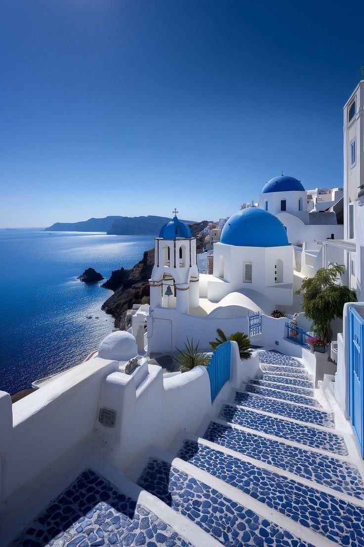 _travel__vibes's tweet photo. Santorini, Greece 🇬🇷 https://t.co/3Iu8jTGxIh