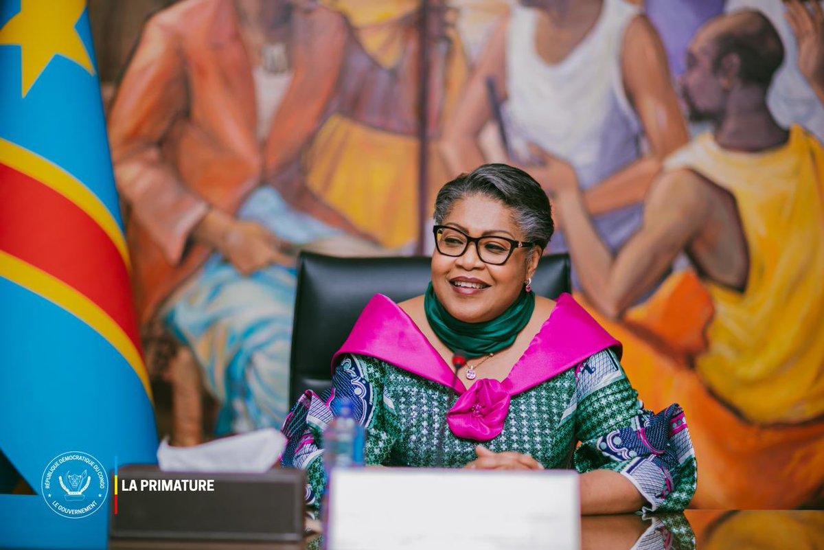 PrimatureRDC's tweet photo. #RDCongo #Culture #RumbaCongolaise
7 août 2026 | La Première Ministre, Cheffe du Gouvernement, Judith Suminwa Tuluka, a reçu, aux côtés de la Ministre de la Culture, Arts et Patrimoine, Yolande Elebe, plusieurs légendes de la rumba congolaise, dans le cadre des préparatifs de la « Nuit des Légendes de la Rumba ».

• Sauvegarde et transmission de la rumba congolaise, patrimoine culturel immatériel de l’UNESCO
• Valorisation des pionniers et figures emblématiques de la musique congolaise
• Renforcement de la protection des artistes et des droits d’auteur
• Promotion de la culture comme levier de rayonnement de la RDCongo à l’international

La Cheffe du Gouvernement a réaffirmé l’engagement du Gouvernement Suminwa à préserver cet héritage culturel unique, assurer sa transmission aux générations futures et soutenir les artistes en général.