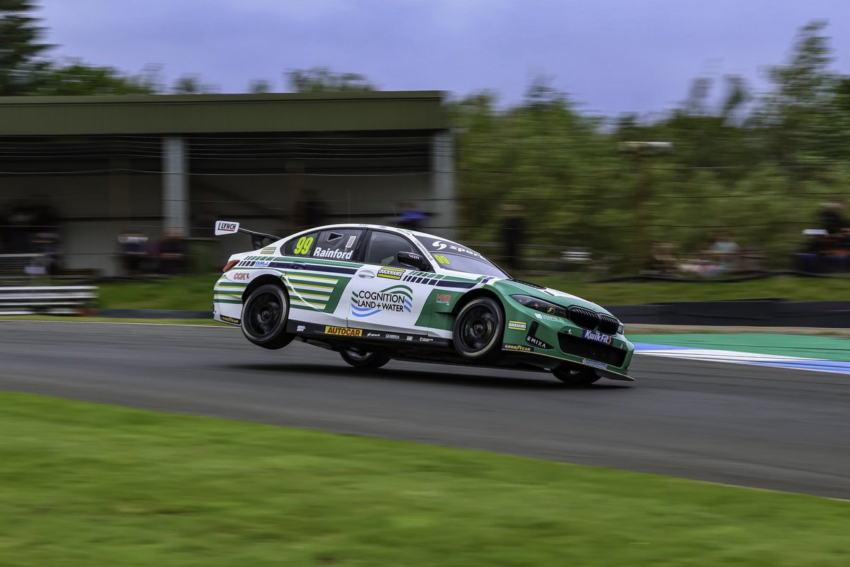 Mr__JJ's tweet photo. @BTCC at @krcircuit some quick edits https://t.co/W9732a80Ij