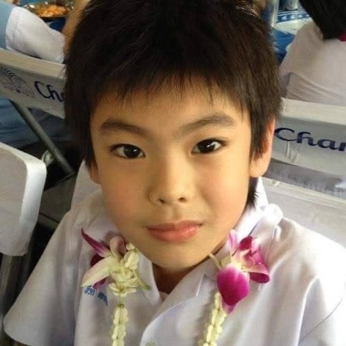 nwdxkeg's tweet photo. HAPPY BIRTHDAY TO THEE THIRATI 21🎂❤️

#tthi_eks https://t.co/c3DR9xC5WP