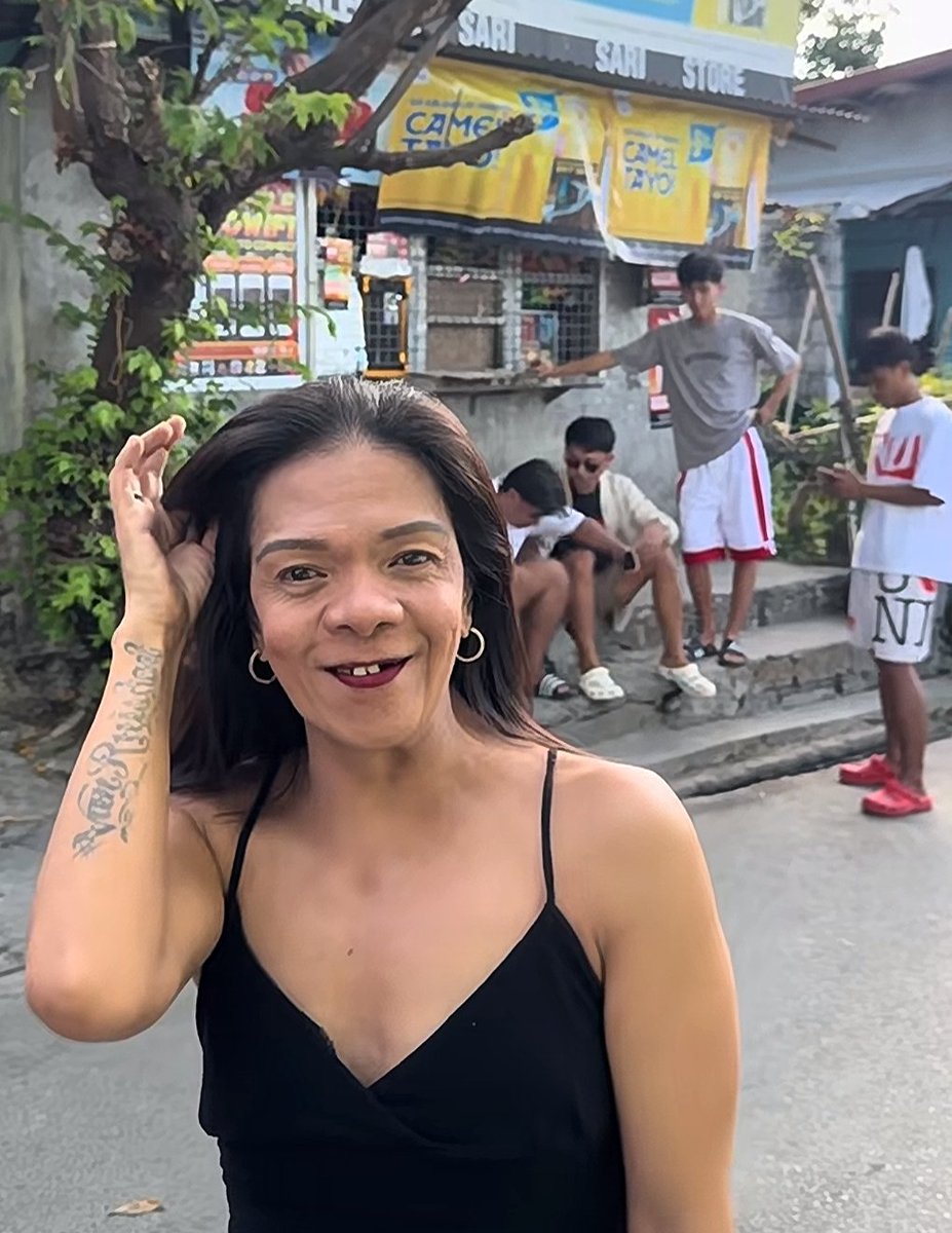 seomswag's tweet photo. ang #Pogi talaga ni martin lalo na pag naka glasses sha Tapos ang bf material nya pa Like . .  feel ko nga bet na bet ako nyan eh https://t.co/7stAGSQkqi