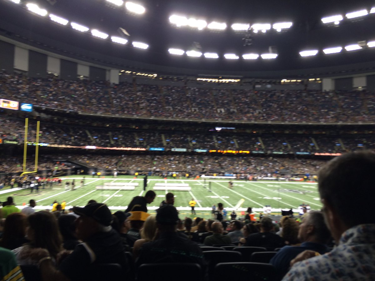 MIKEL0WERY_'s tweet photo. Best day of my life was getting to see Drew Brees live in the Super Dome https://t.co/C8ABnyjlb4