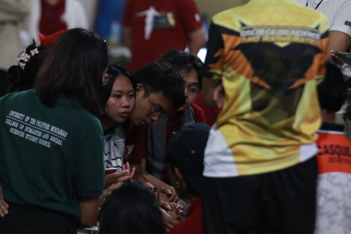 mkule's tweet photo. LOOK: The body has been deliberating on the student regent selection for more than 15 hours.

As of 2:20 a.m., the General Assembly of Student Councils has yet to reach a consensus on who to name as #SR43.

The last SR selection lasted until 3:35 a.m.

#GASC61 https://t.co/jTDOh62LiD