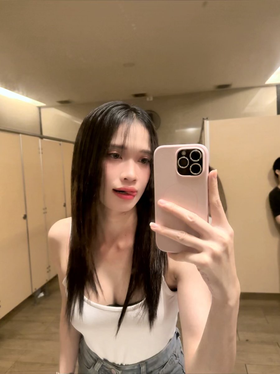 phat_pslp's tweet photo. คืนนี้ไม่เมา #มีนบุรี https://t.co/BgKSmyr22f