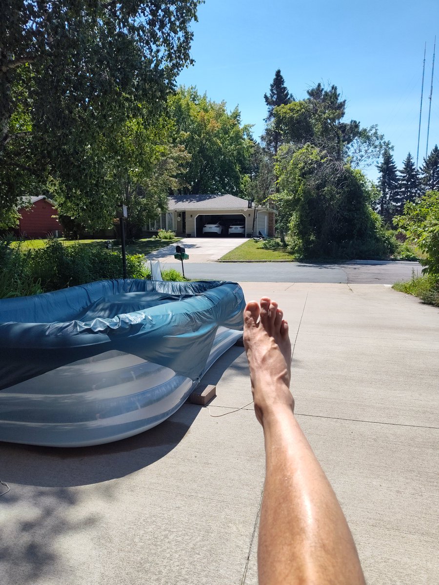 GapYearMK's tweet photo. Channeling my long since departed grandpa by sitting in my driveway, baseball game on radio, cold beer in hand, watching planes fly by, and contemplating my place in the cosmos. Honestly, just about perfect. https://t.co/5qqLpieTtX