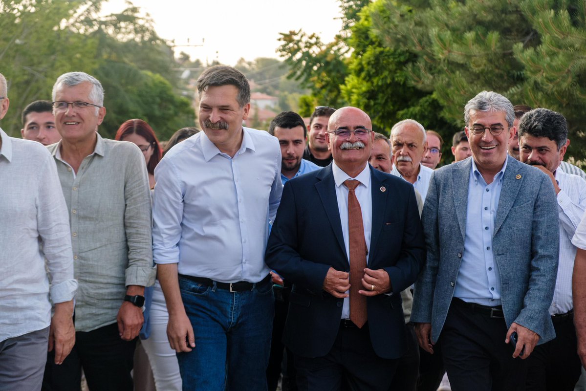 tipgenelmerkez's tweet photo. Genel Başkanımız Erkan Baş, Yozgat’ta Uluslararası 27. Bahadın Kültür Şenliği’nin konuğu oldu.

Kurtuluş ellerimizde, kurtuluş mücadelemizde! Varlığıyla güç veren yurttaşlarımıza teşekkür ediyoruz. https://t.co/3nmdQTIrDv