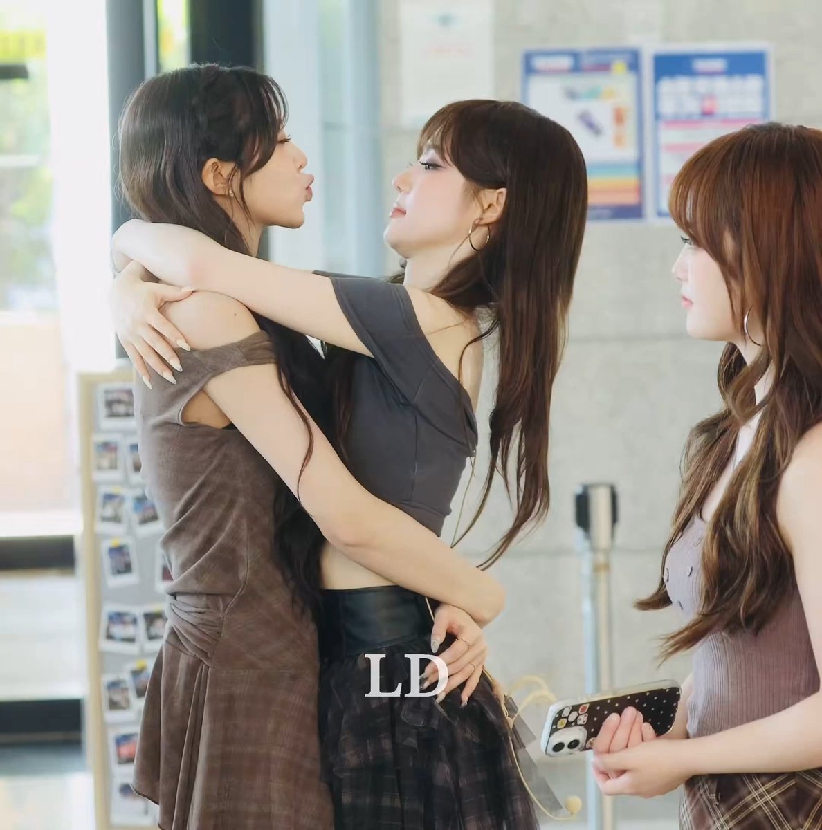 meonghamm's tweet photo. LD always being there is killing me https://t.co/4CkC6bXEQC
