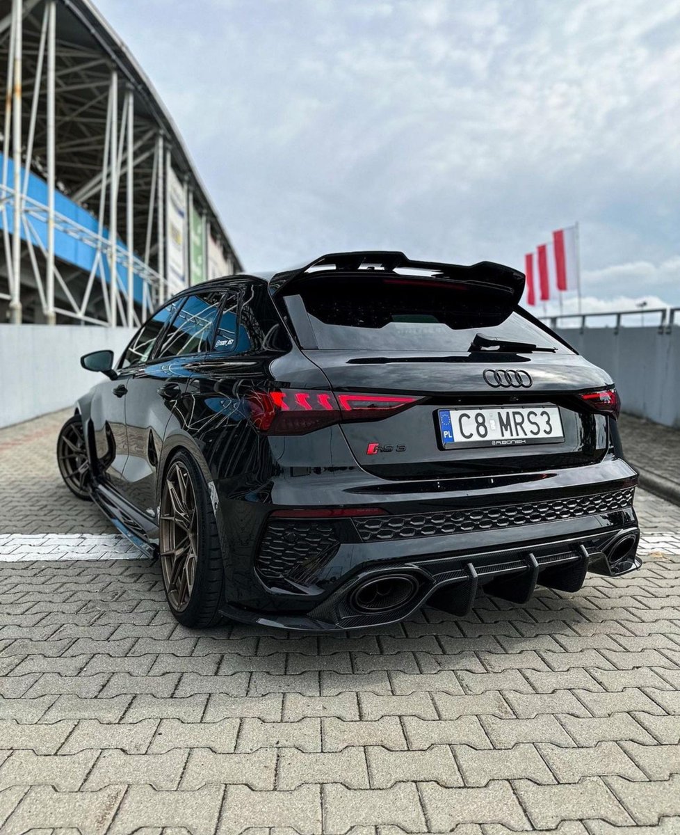 WorldWideCarsTM tweet picture