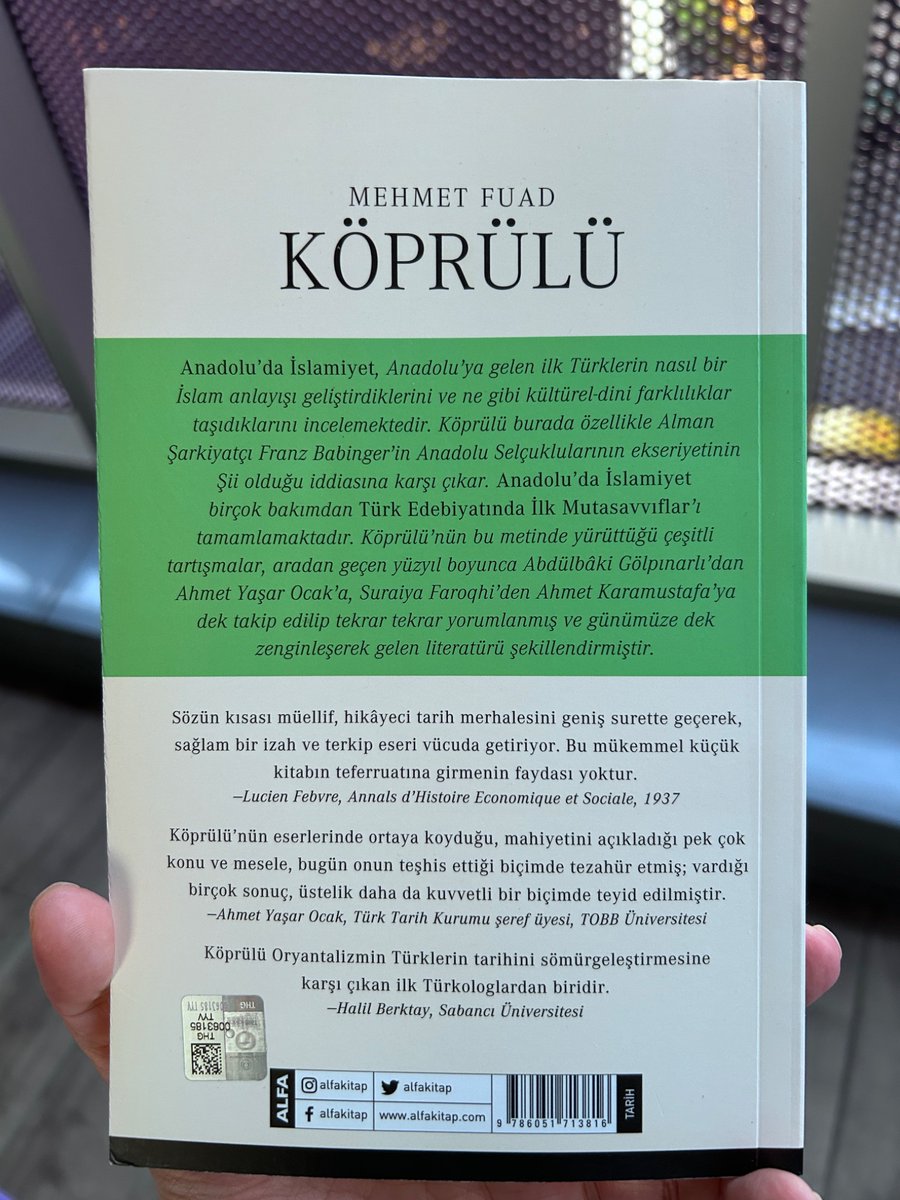 GAverbek's tweet photo. Eski fakat eskimeyen..

“Anadolu’da İslamiyet” Türkiyat araştırmalarının büyük ismi Fuad Köprülü’nün bir asırdan fazla zaman önce Franz Babinger’in aynı konulu makalesine reddiye sadedinde kaleme aldığı üç makalenin kitaplaşmış hâlidir. https://t.co/YA1863u9ur