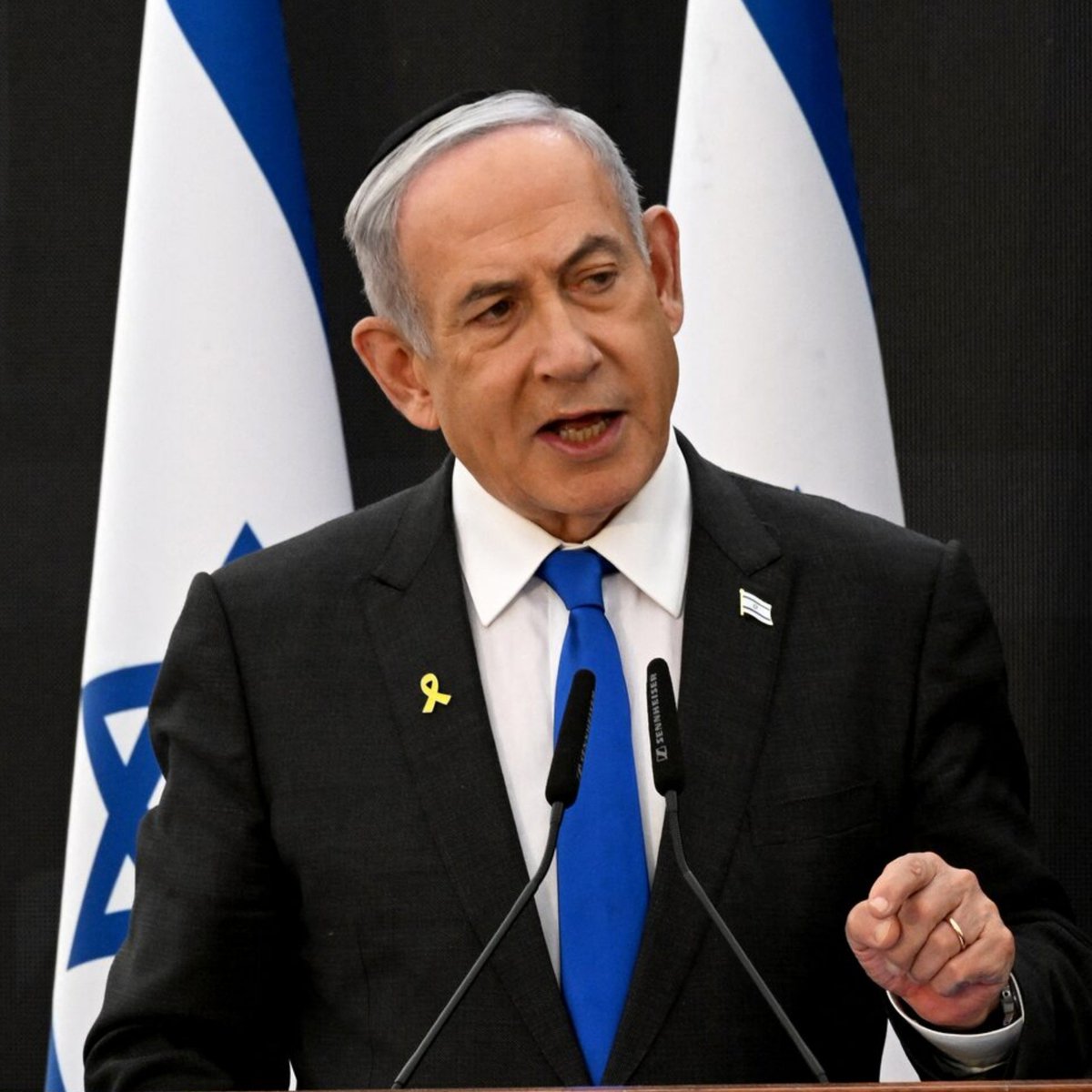 Currentreport1's tweet photo. Israel is preparing to strike Iran on its own if the US pulls back from further military action.

Israeli army is keeping plans ready to strike Iran without US support as Washington increasingly looks for a diplomatic way out of the war. https://t.co/kXmZ6dWR6G